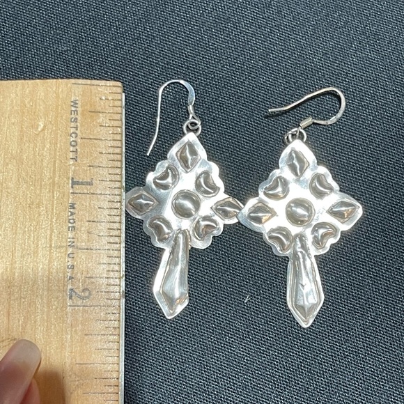 SOLD…..Navajo Sterling Earrings - Picture 3 of 5